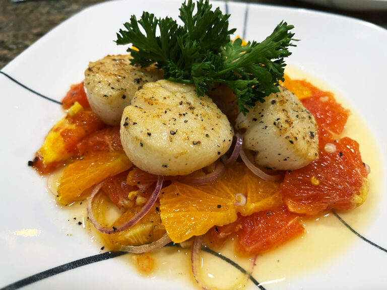Pan -Seared Scallops with Citrus Salad